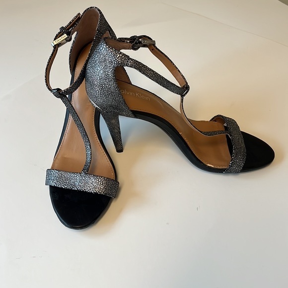 Calvin Klein high heel shoes. Silver in color. 3 1/2 inches high. Size 7‎ 1/2. - Picture 2 of 6